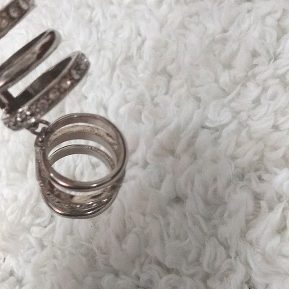 One Finger Sparkle Double Ring - Picture 5 of 6